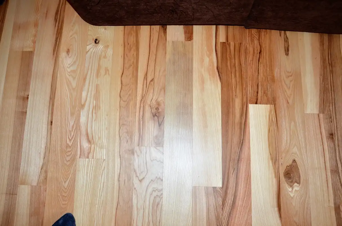 Dřevěná palubková podlaha - Jasan